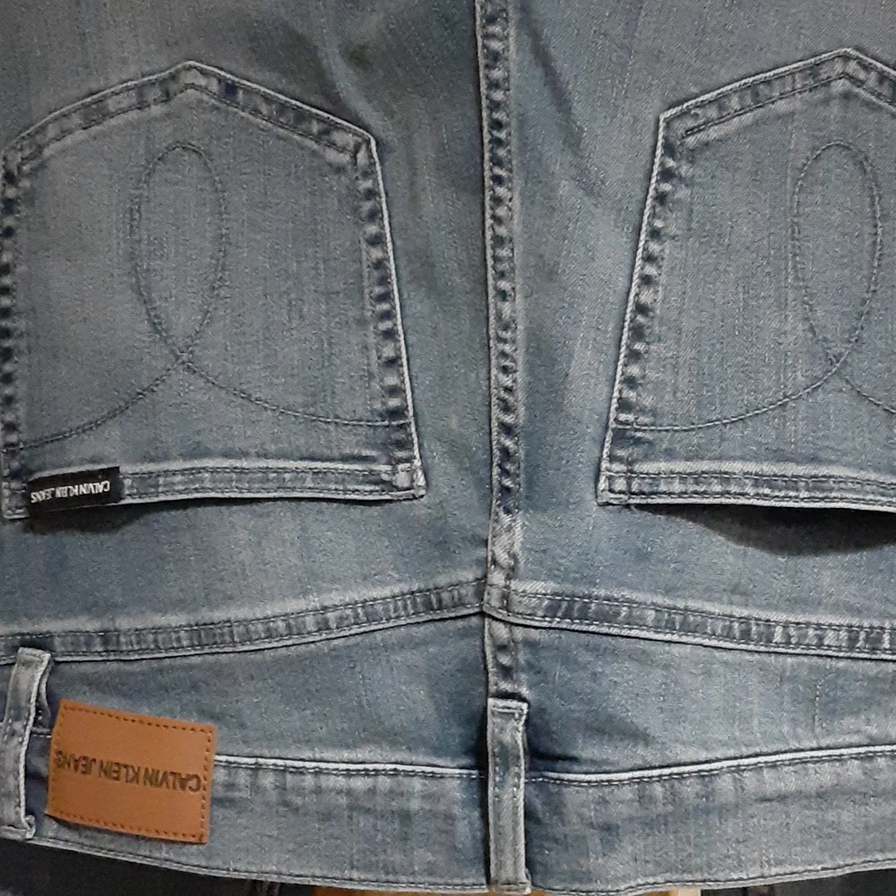 Jeans - Picture 4 of 4